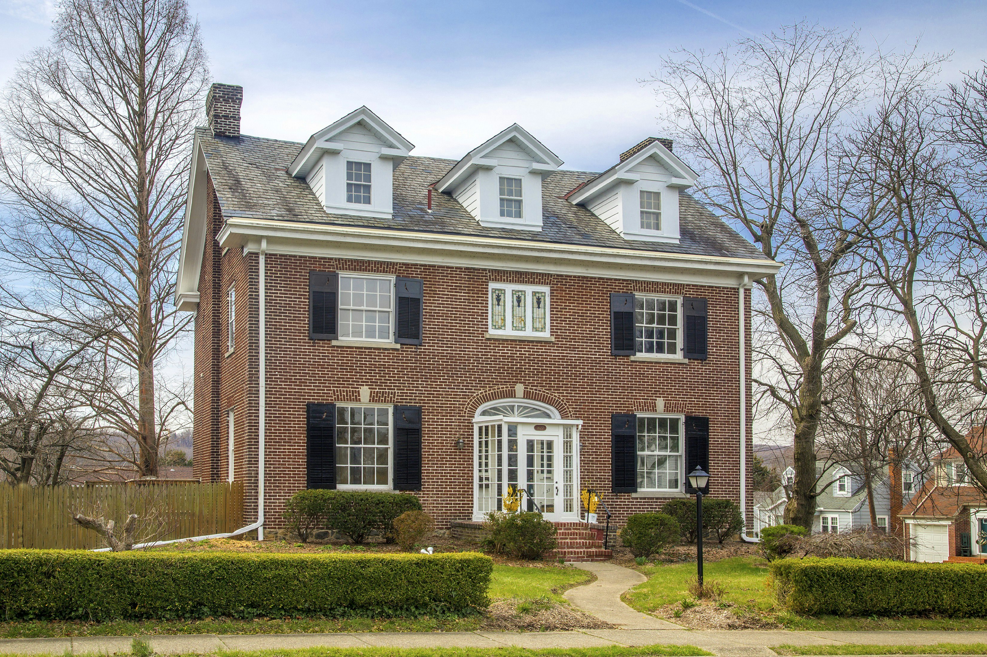 1627 W Market Street, Bethlehem, PA 18018, Presented by Carol C. Dorey Real Estate, Inc, Carol C